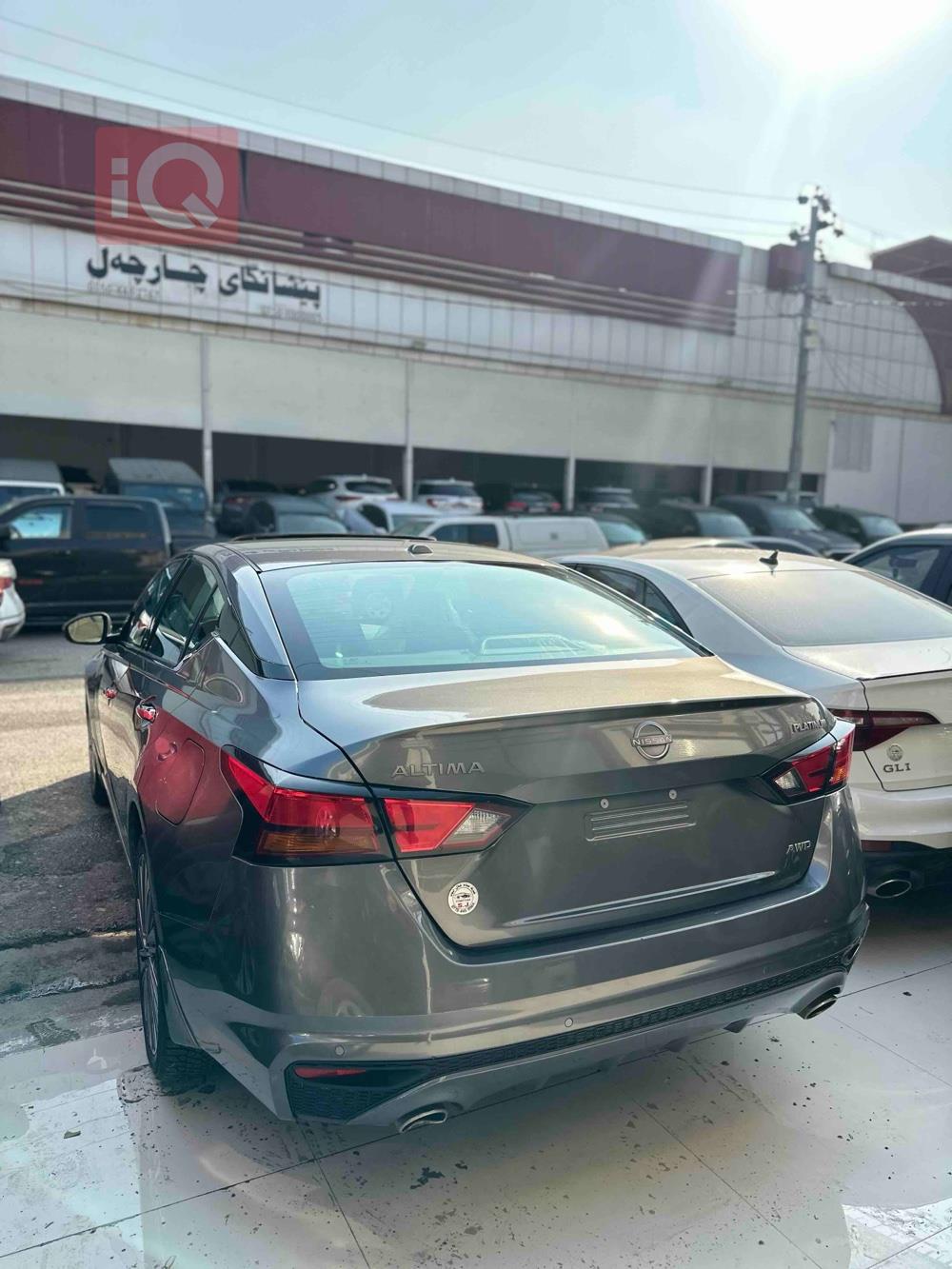 نيسان ألتيما